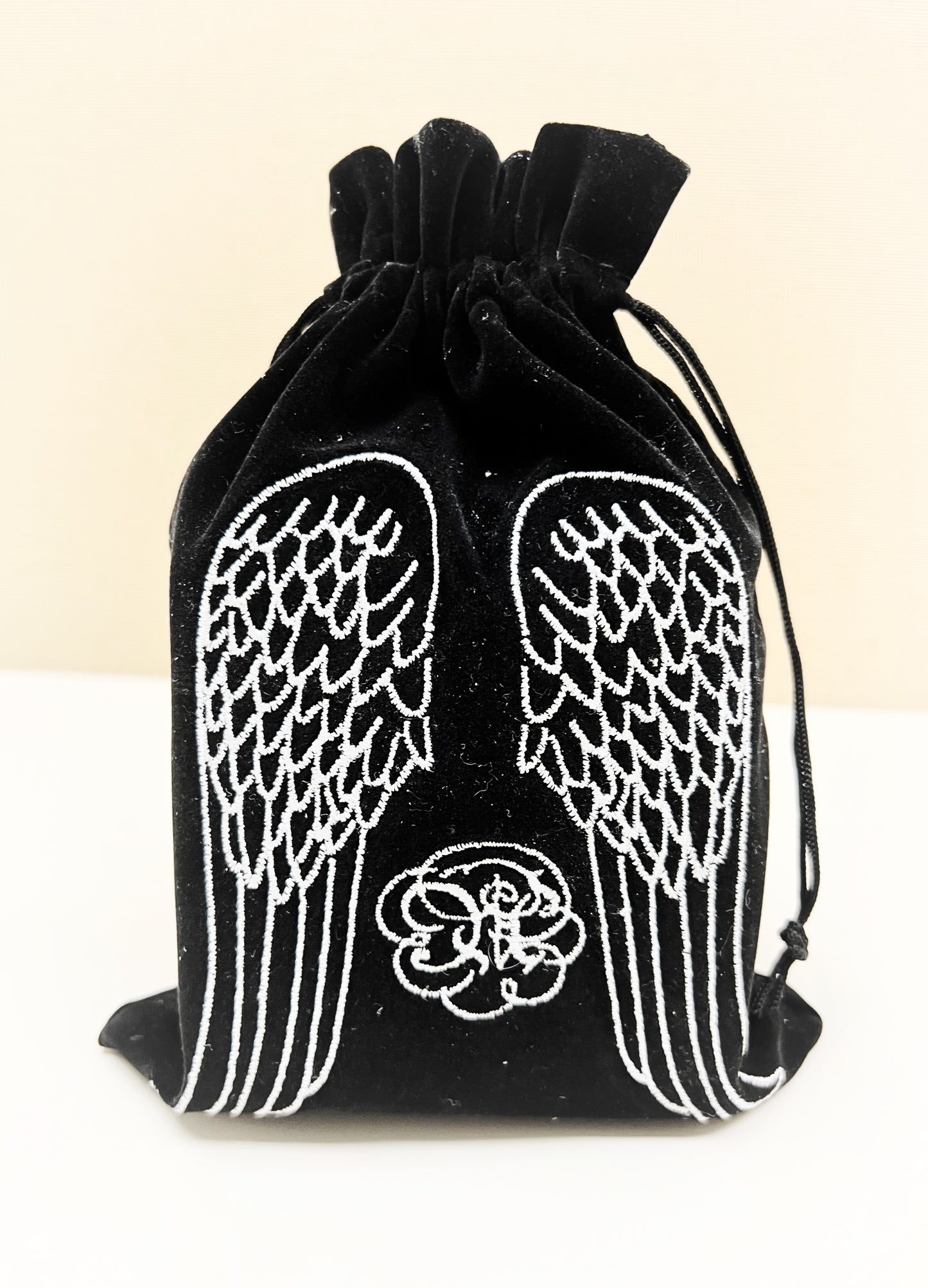 Silkii with Velvet Carry Bag